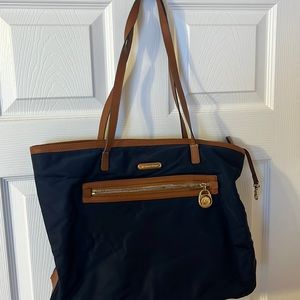 Micheal Kors tote